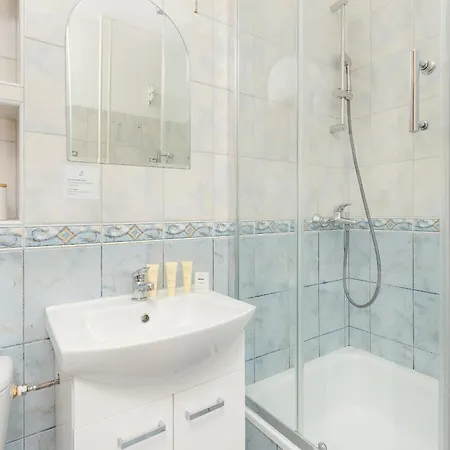 Apartament Na Przymorzu Z Dwiema Sypialniami By Renters
